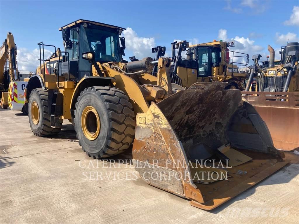 CAT 972M Фронтальні навантажувачі