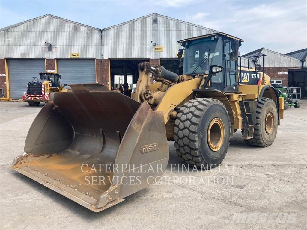CAT 972M Фронтальні навантажувачі