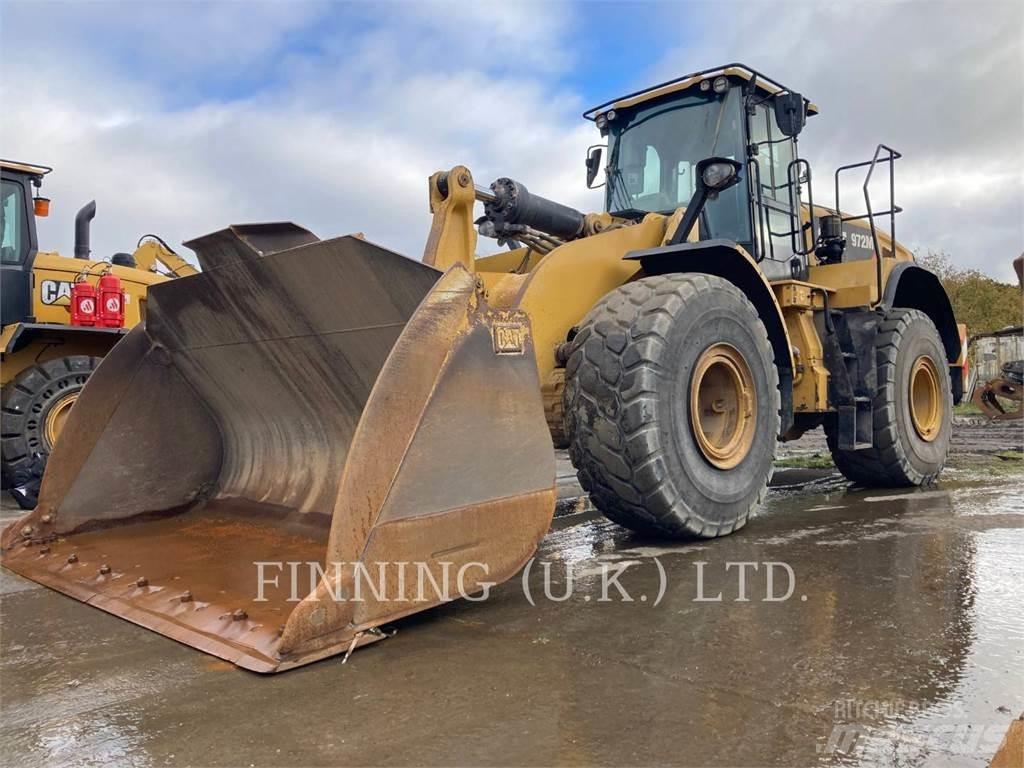 CAT 972M Фронтальні навантажувачі