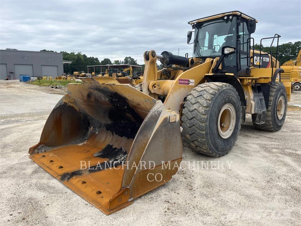 CAT 972M Фронтальні навантажувачі