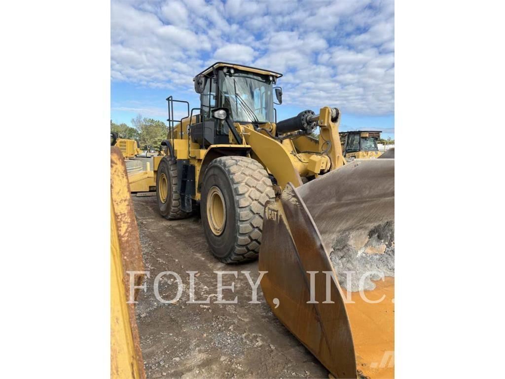 CAT 972M Фронтальні навантажувачі