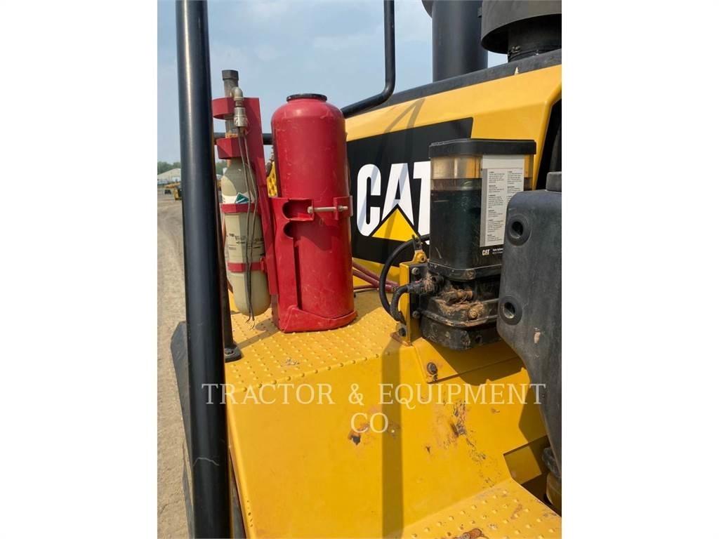 CAT 972M HL Фронтальні навантажувачі
