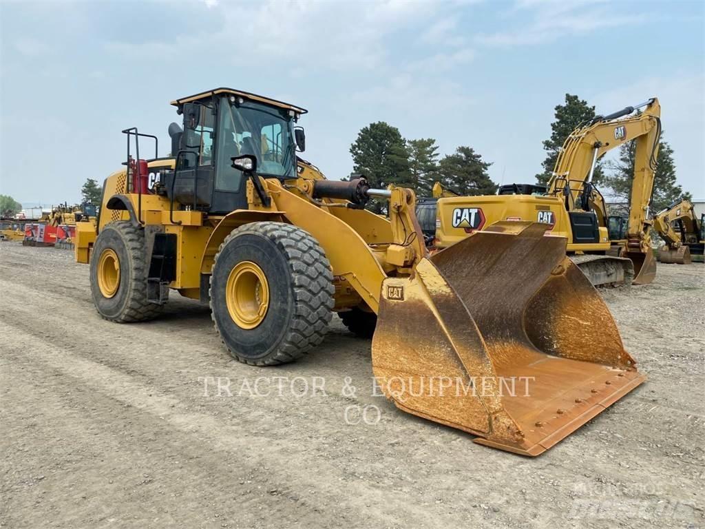 CAT 972M HL Фронтальні навантажувачі