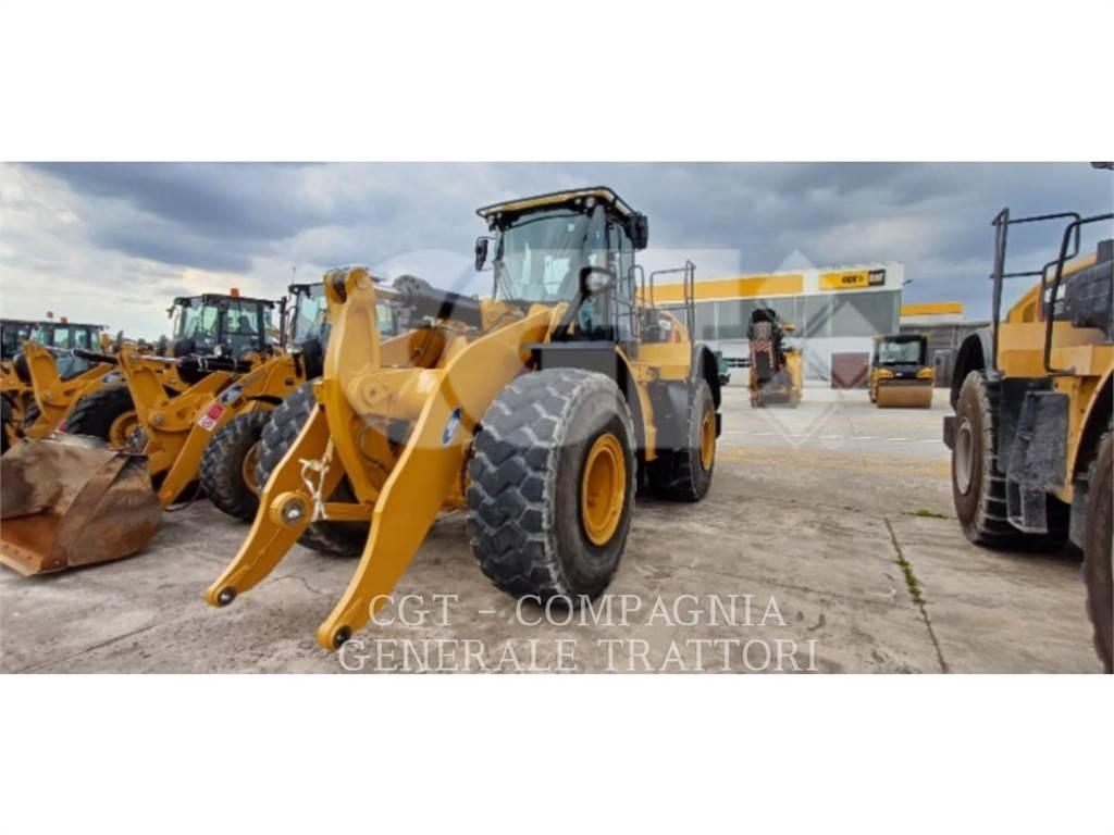 CAT 972M XE Фронтальні навантажувачі