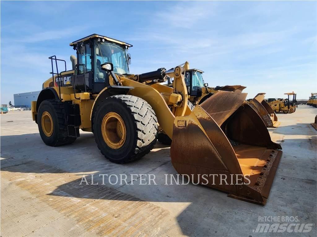 CAT 972M XE Фронтальні навантажувачі