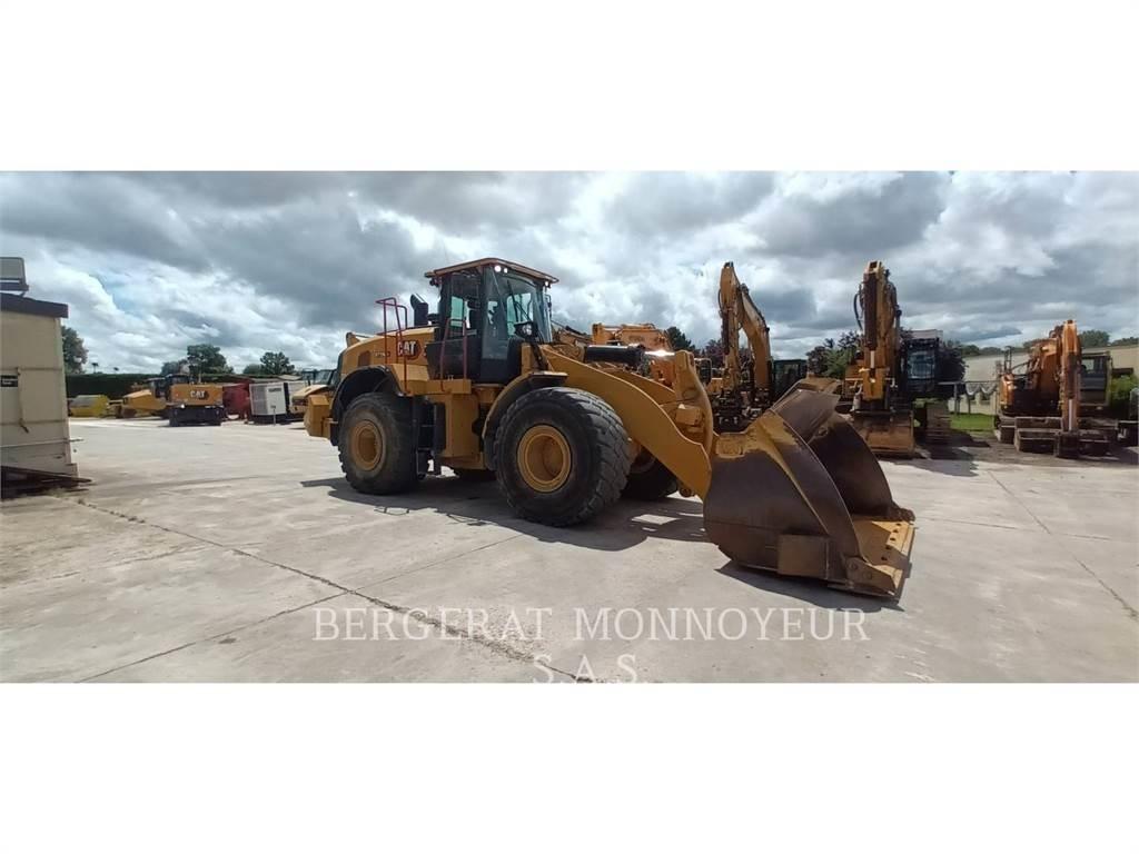 CAT 972M XE Фронтальні навантажувачі