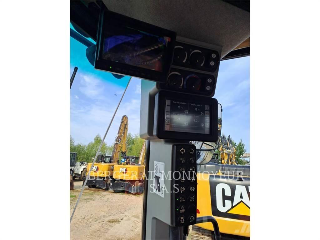 CAT 972M XE Фронтальні навантажувачі