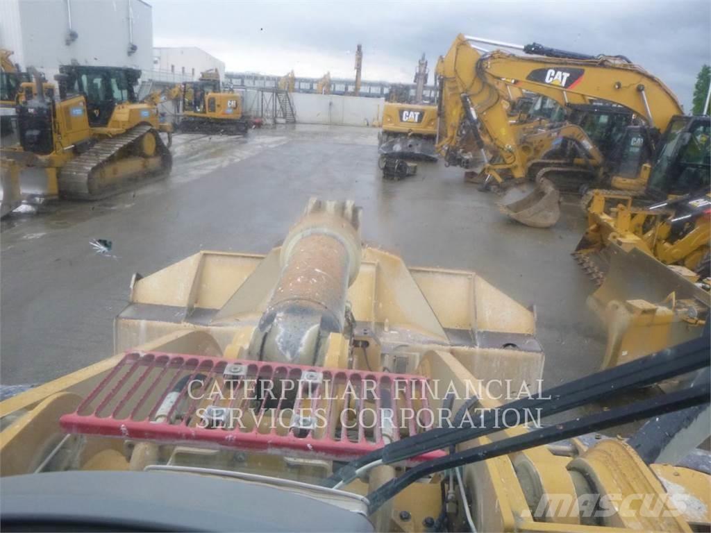 CAT 972MXE Фронтальні навантажувачі