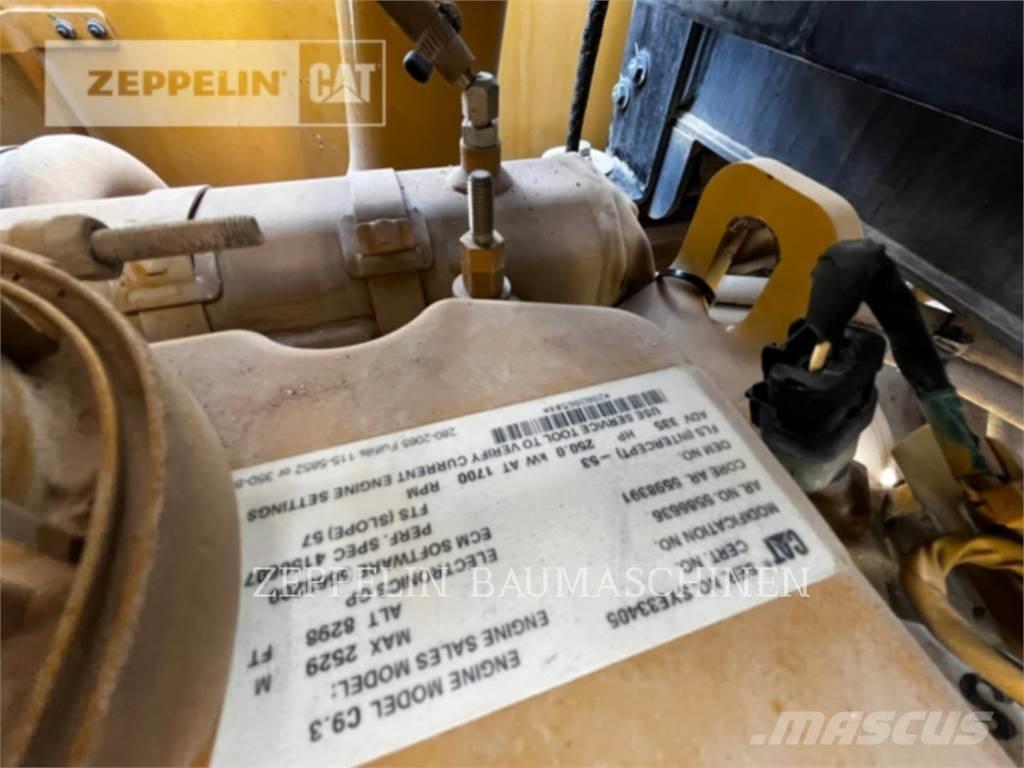 CAT 972MXE Фронтальні навантажувачі