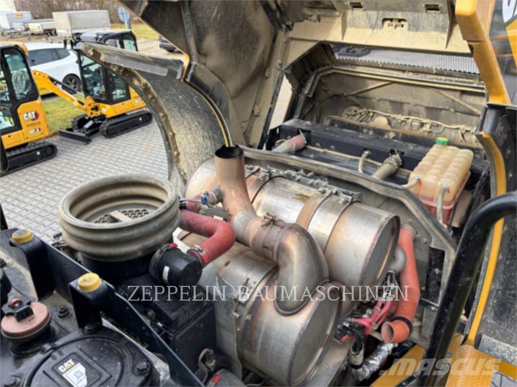 CAT 972MXE Фронтальні навантажувачі