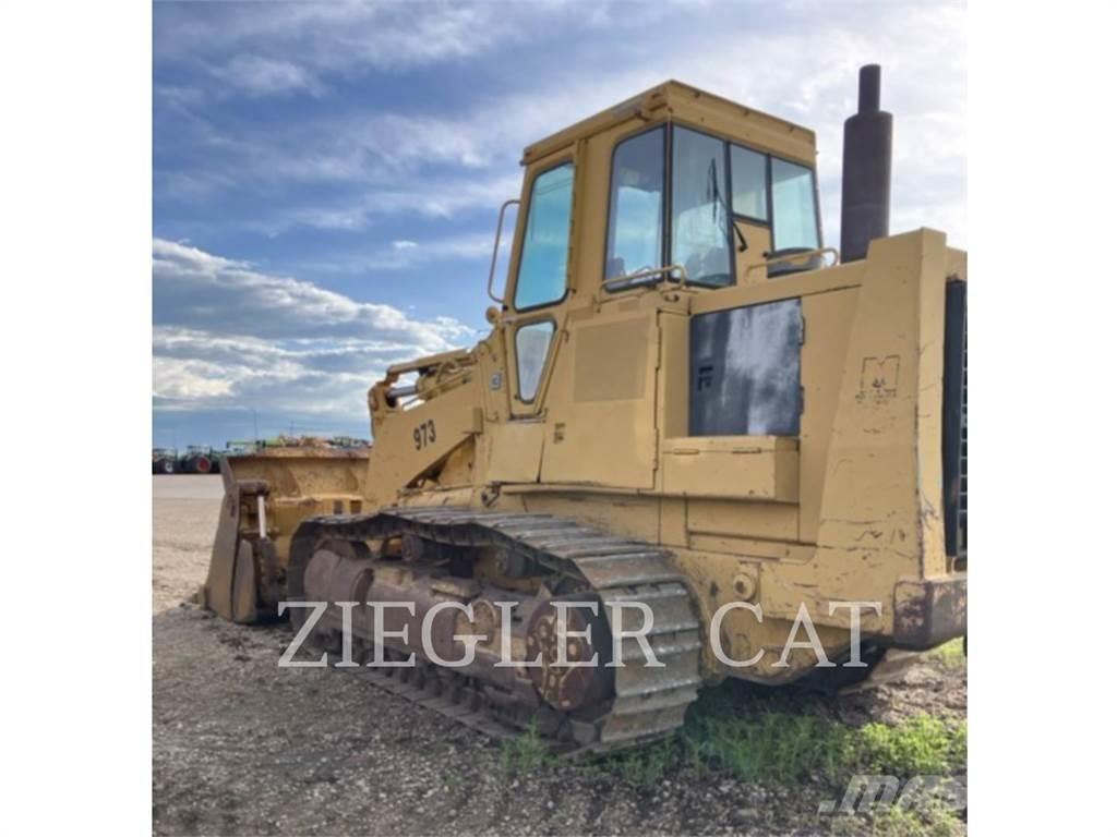 CAT 973 Гусеничні вантажники