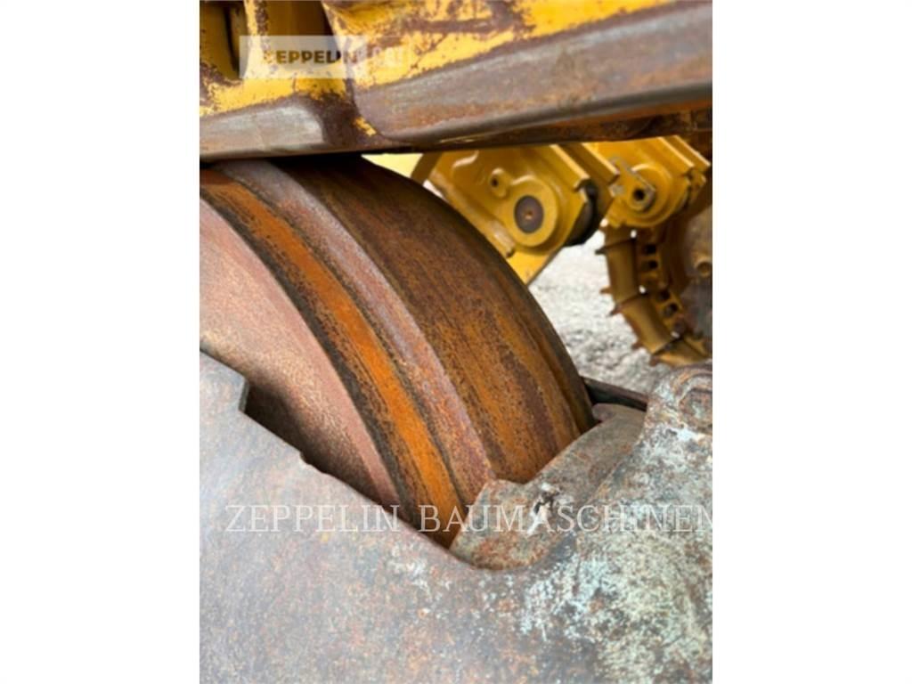CAT 973C Гусеничні вантажники