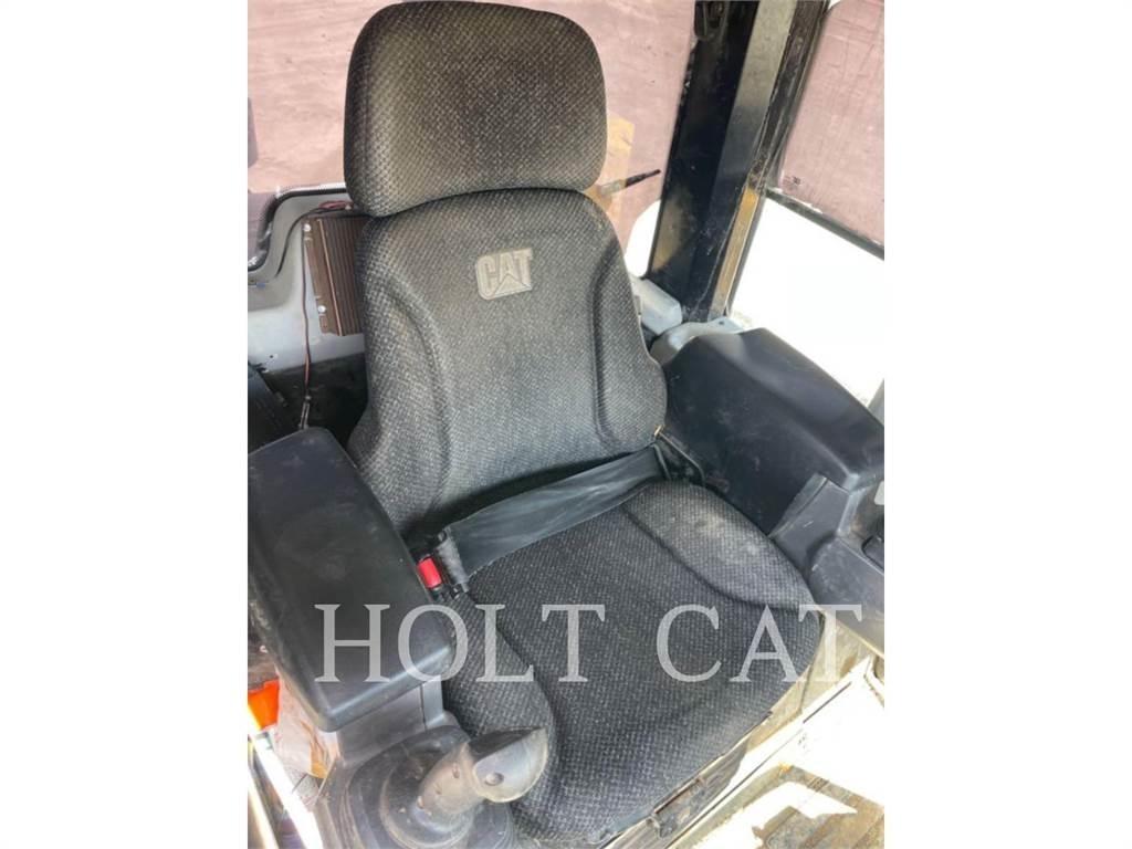 CAT 973K Гусеничні вантажники