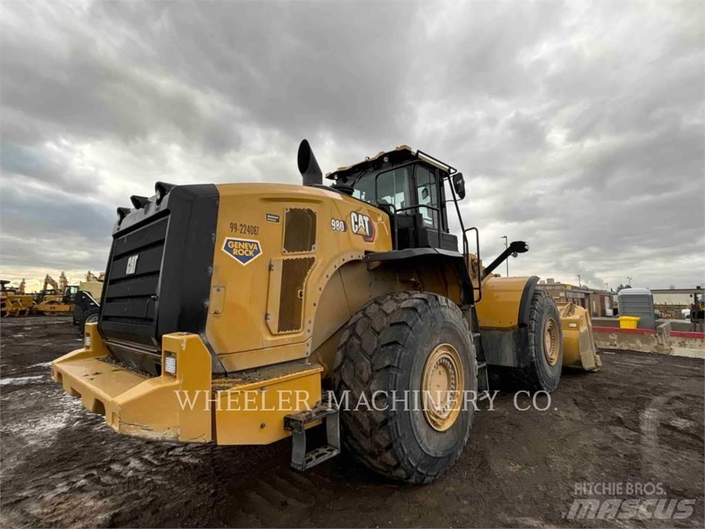 CAT 980 Фронтальні навантажувачі
