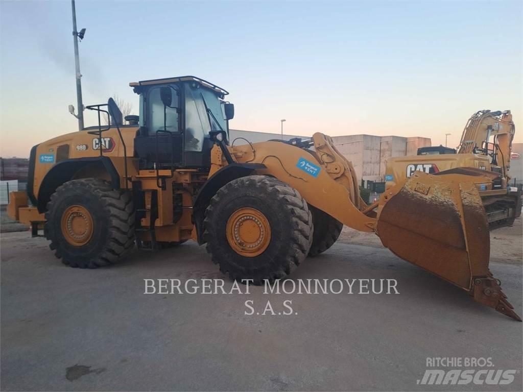 CAT 980 Фронтальні навантажувачі