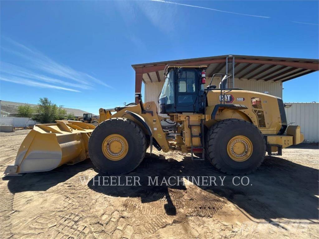 CAT 980 Фронтальні навантажувачі