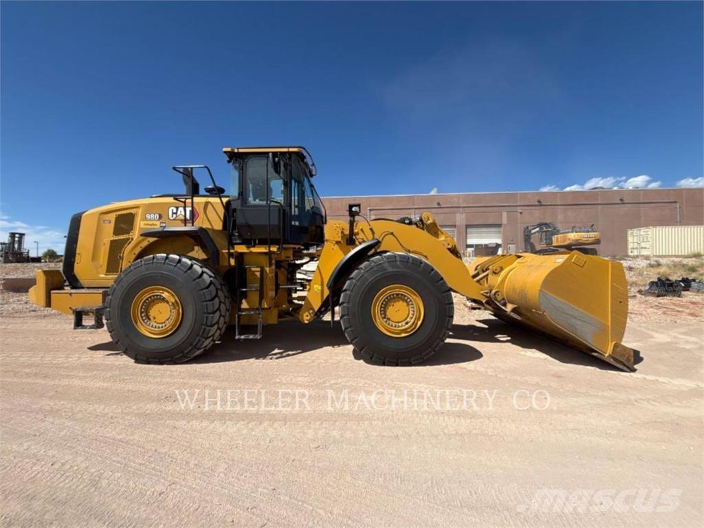 CAT 980 Фронтальні навантажувачі