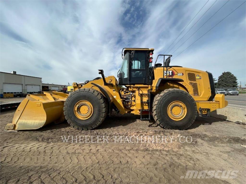 CAT 980 Фронтальні навантажувачі
