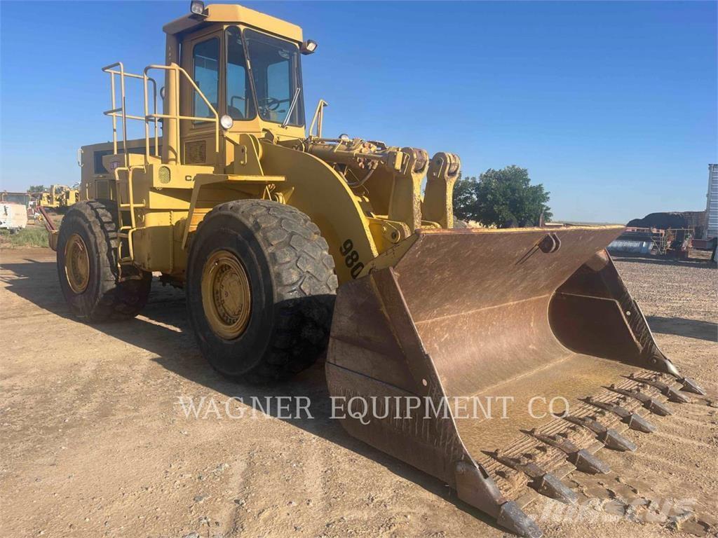 CAT 980C Фронтальні навантажувачі