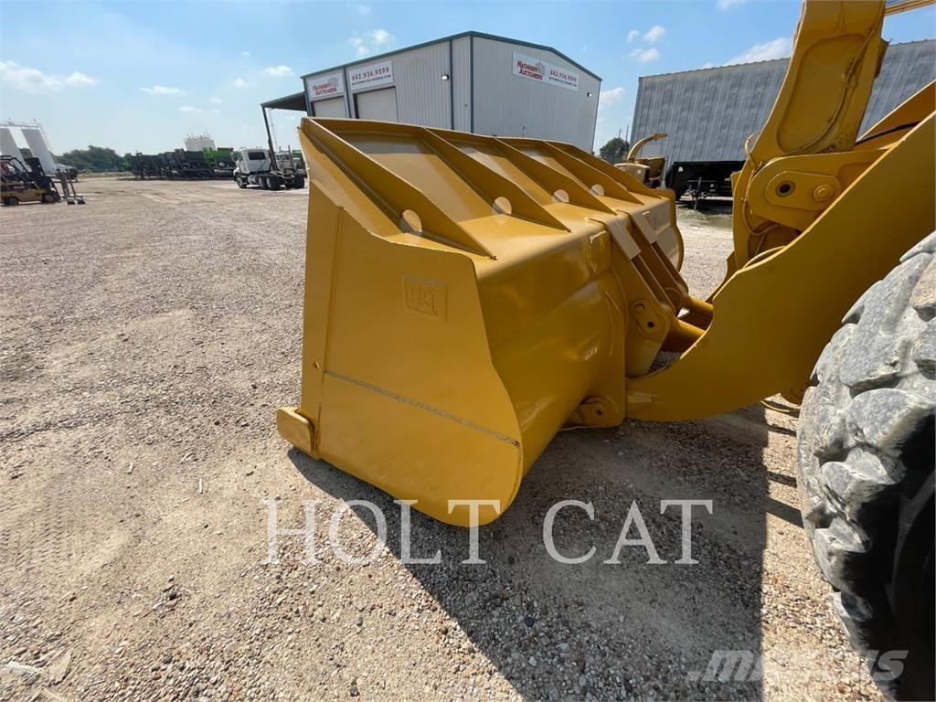 CAT 980H Фронтальні навантажувачі