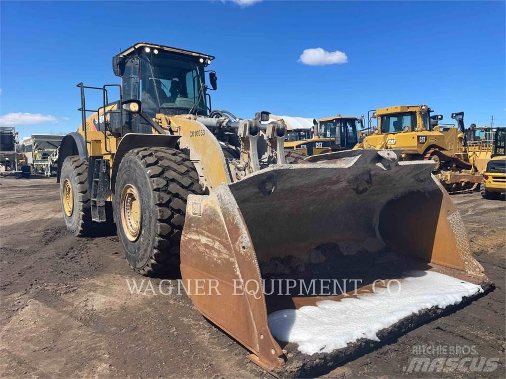 CAT 980M Фронтальні навантажувачі