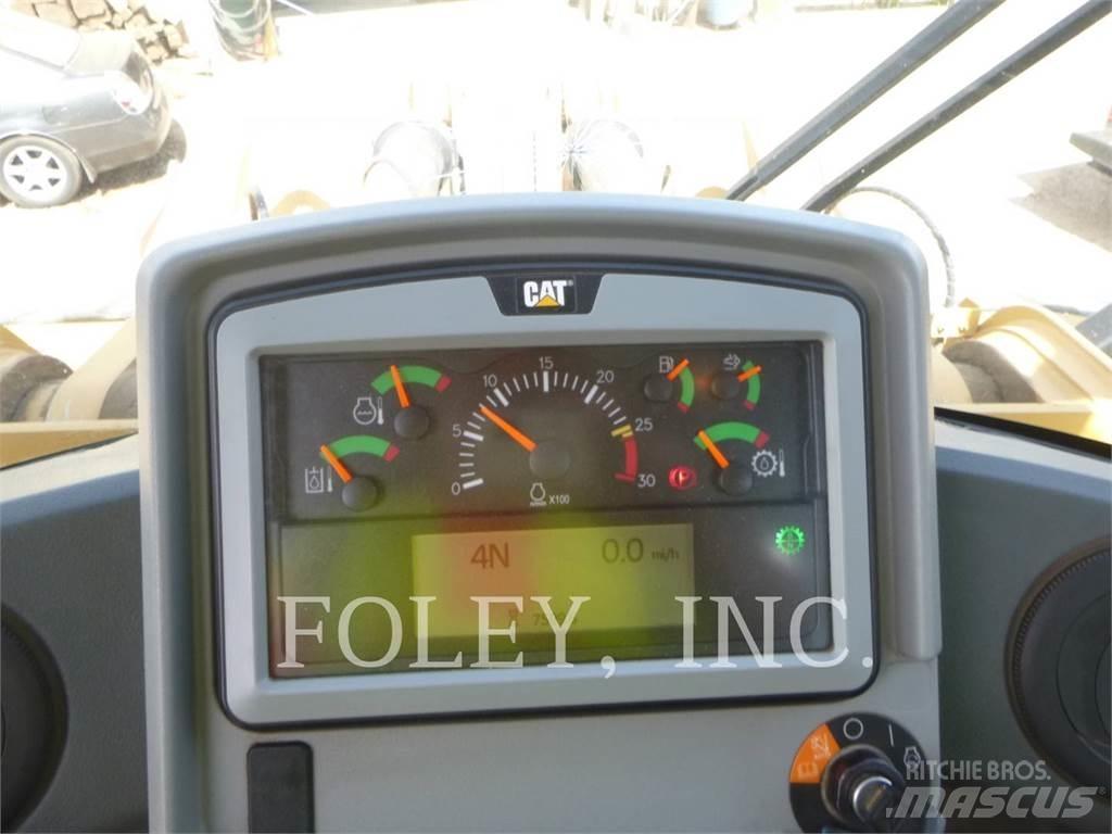 CAT 980M Фронтальні навантажувачі