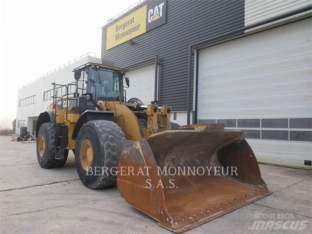 CAT 980M Фронтальні навантажувачі