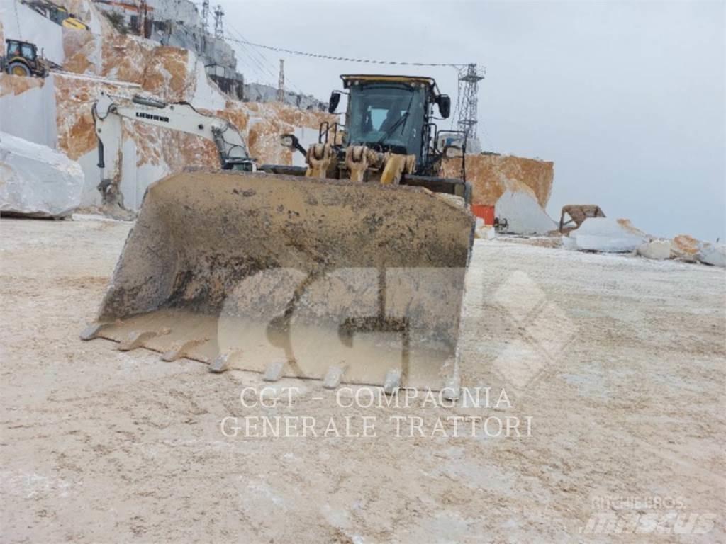 CAT 980M Фронтальні навантажувачі
