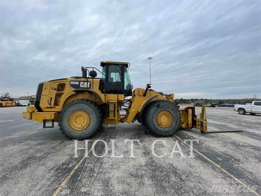 CAT 980M Фронтальні навантажувачі