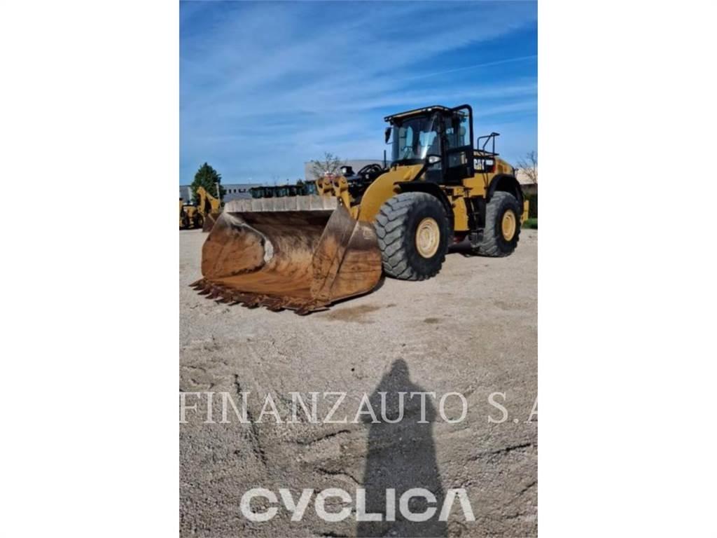 CAT 980M Фронтальні навантажувачі