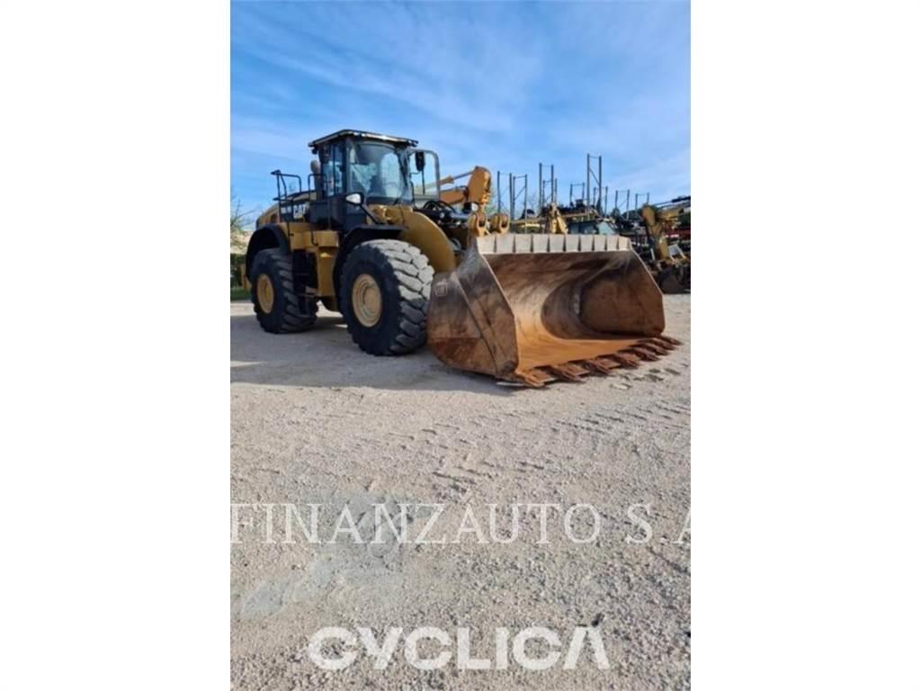 CAT 980M Фронтальні навантажувачі