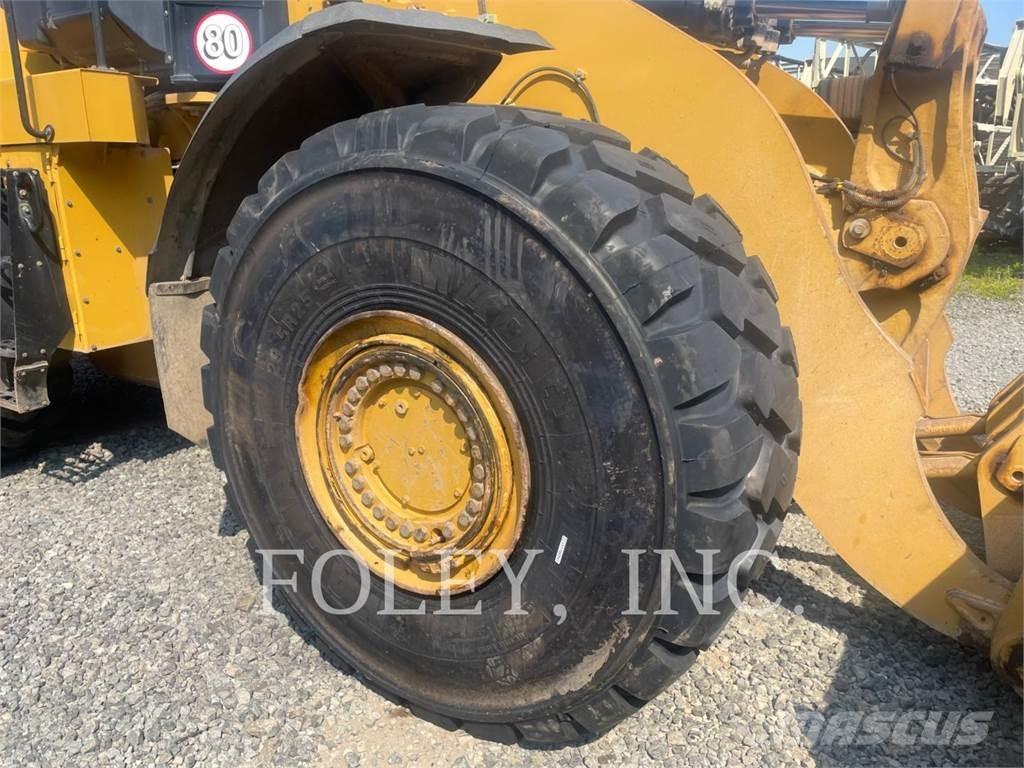 CAT 980M Фронтальні навантажувачі