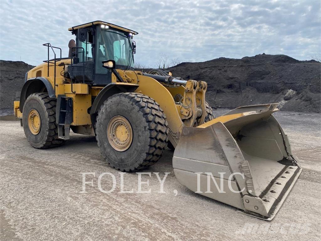 CAT 980M Фронтальні навантажувачі