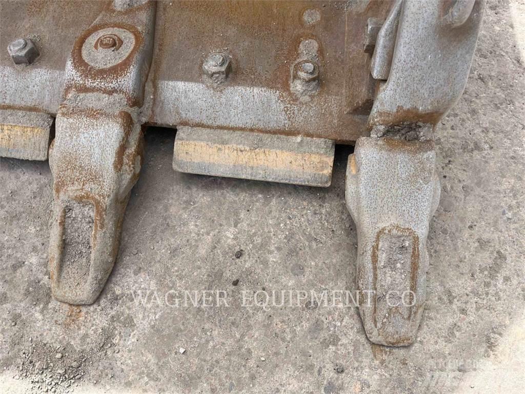 CAT 982 Фронтальні навантажувачі