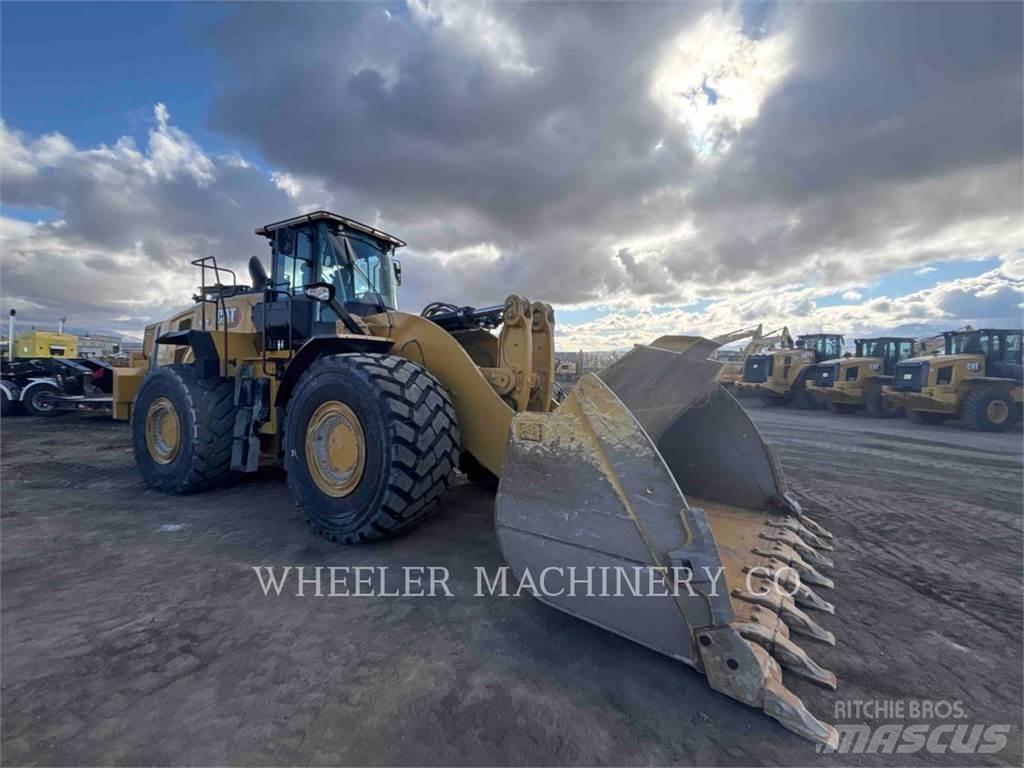 CAT 982 Фронтальні навантажувачі