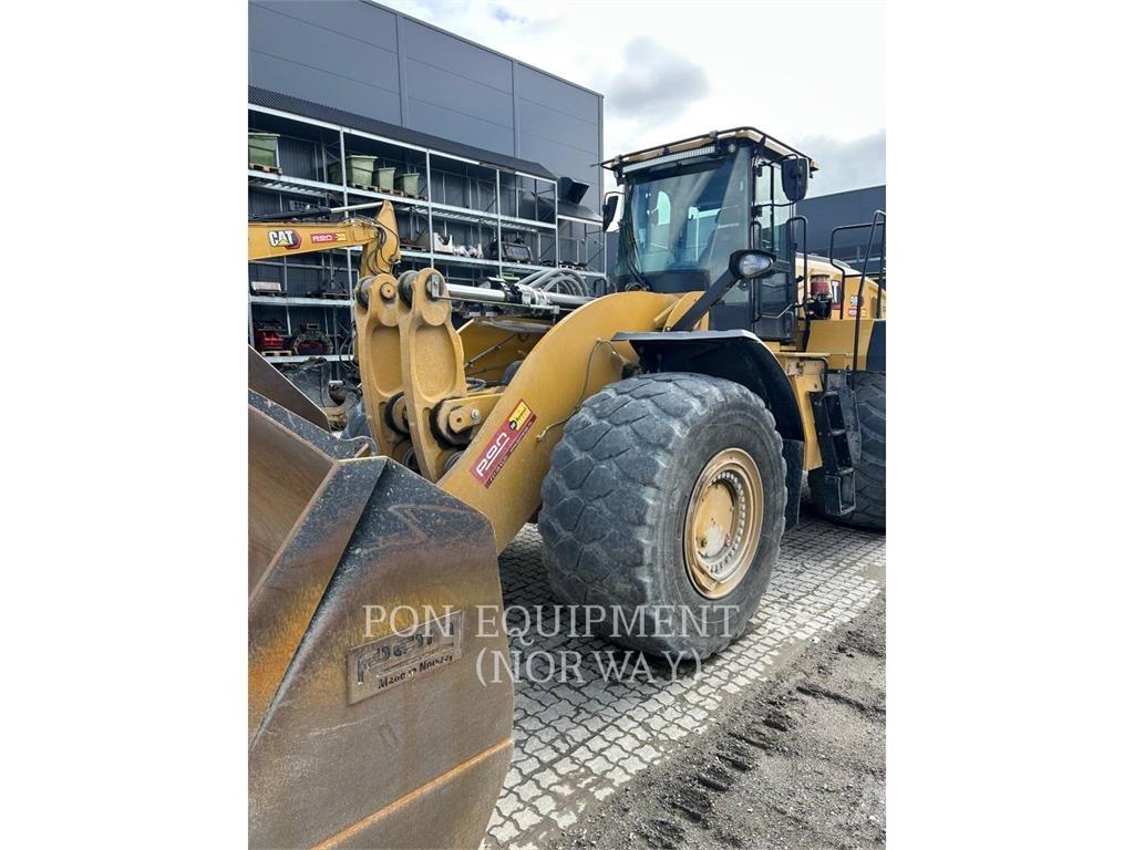 CAT 982-14 Фронтальні навантажувачі