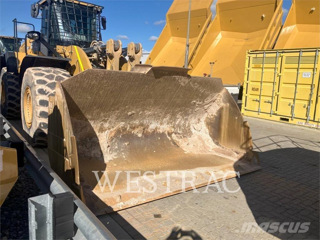 CAT 982-14 Фронтальні навантажувачі