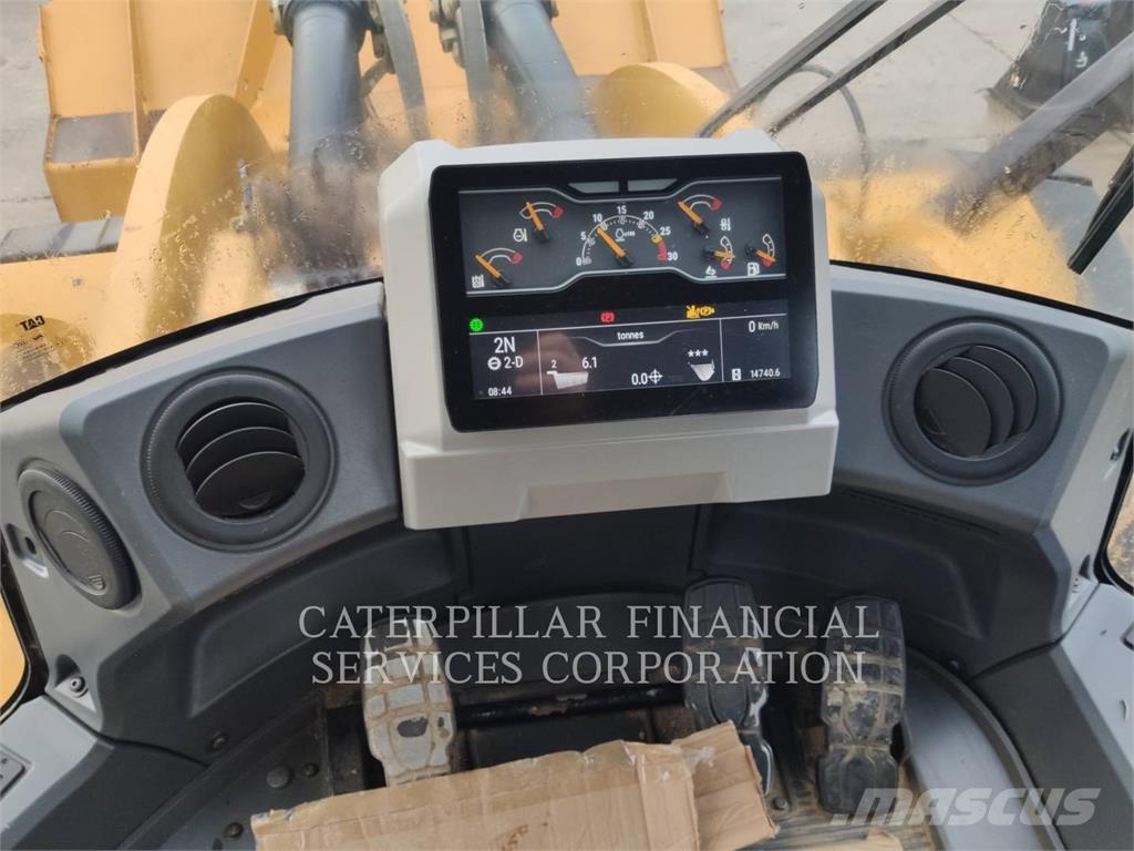 CAT 982-14 Фронтальні навантажувачі