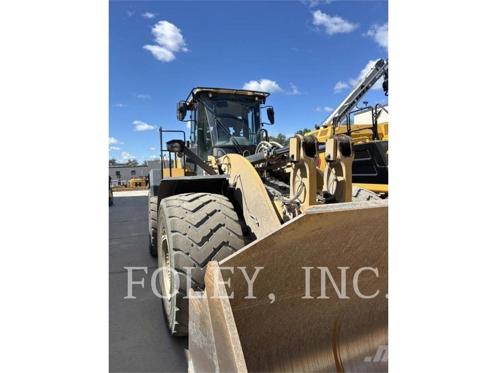 CAT 982-14XE Фронтальні навантажувачі