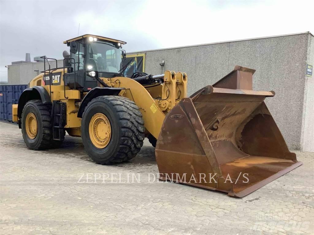 CAT 982M Фронтальні навантажувачі