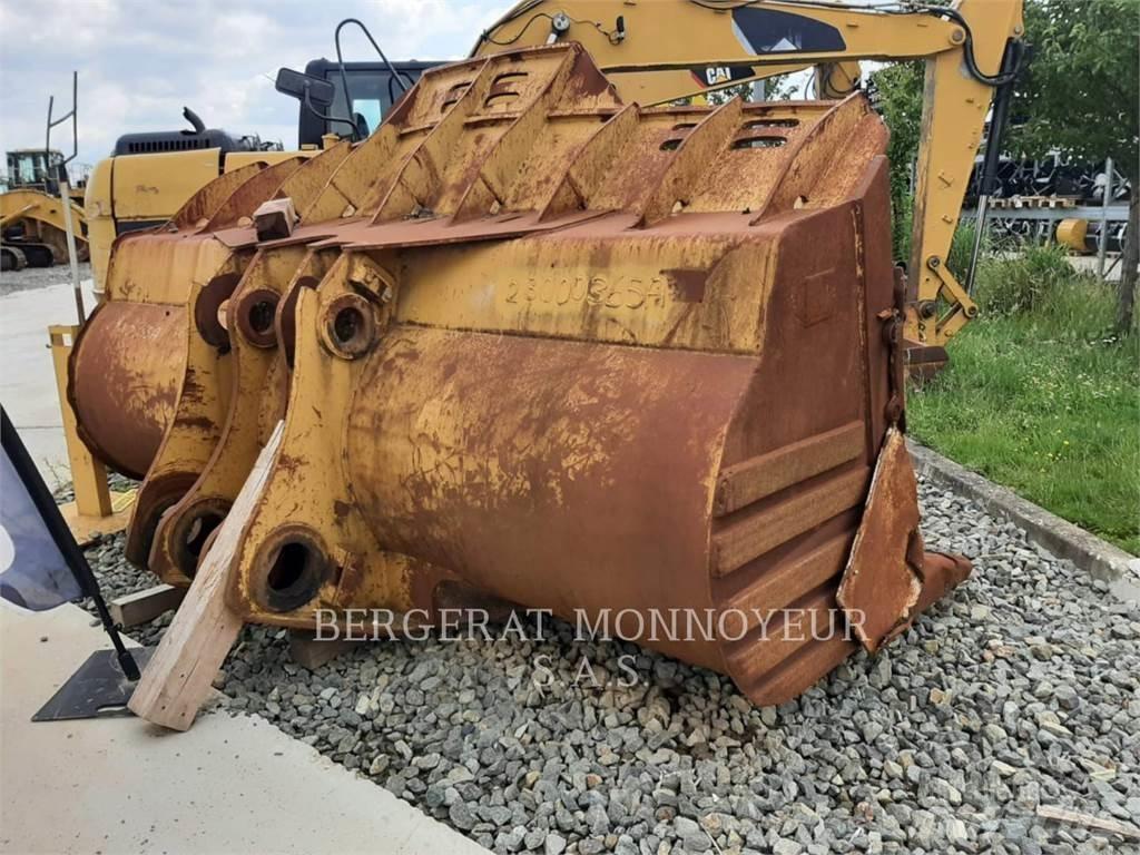 CAT 988 Ковші