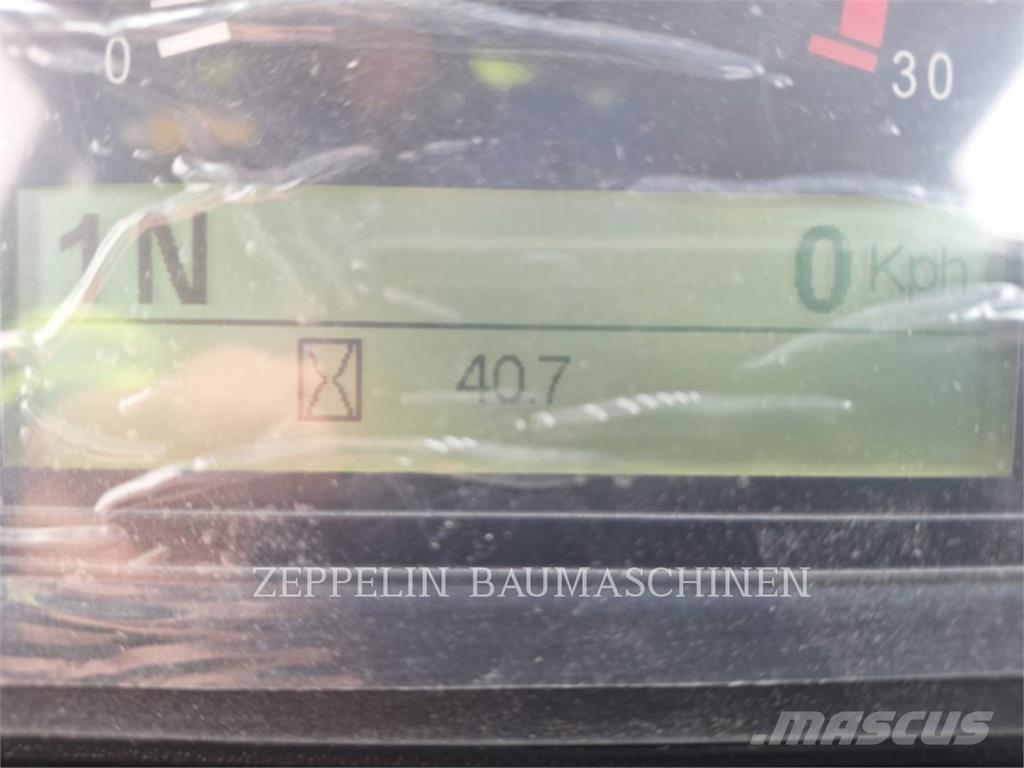 CAT 988GC Фронтальні навантажувачі