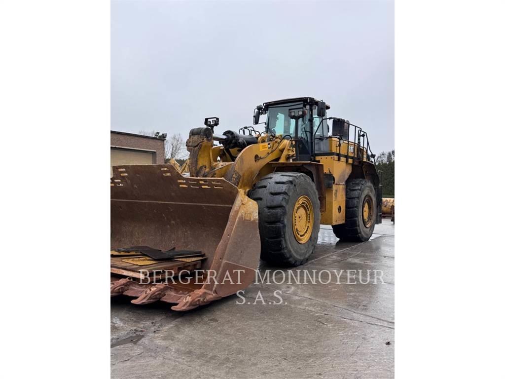 CAT 988K Фронтальні навантажувачі