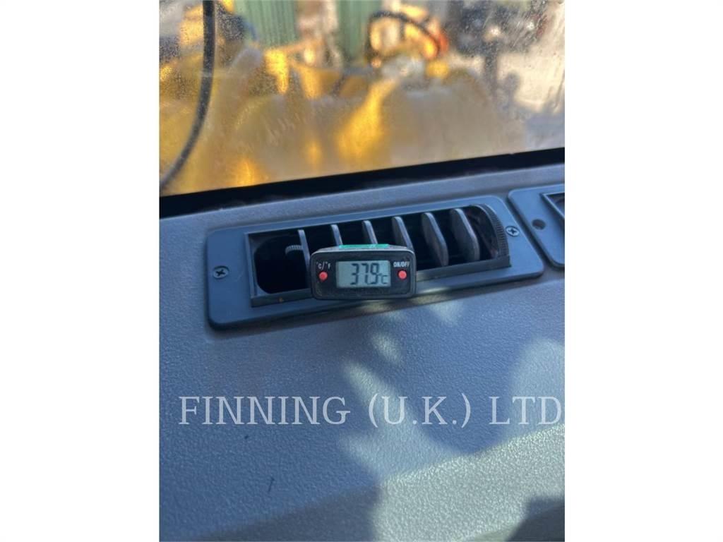 CAT 988K Фронтальні навантажувачі