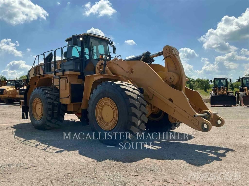 CAT 988K Фронтальні навантажувачі