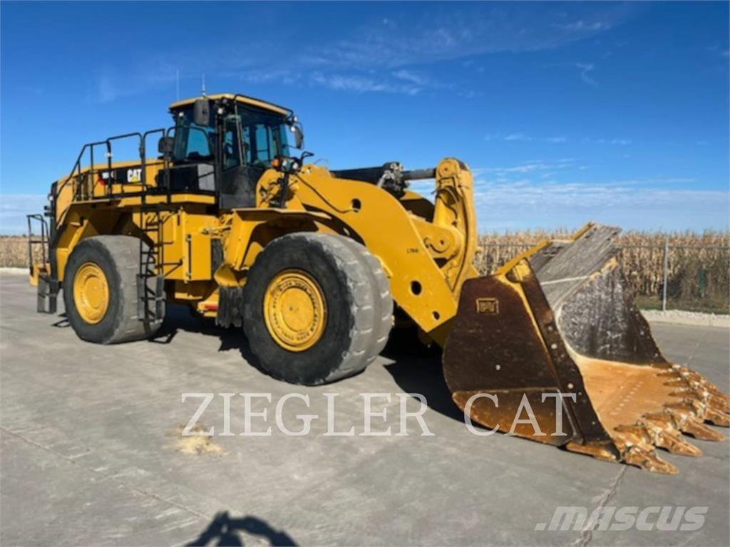 CAT 988K Фронтальні навантажувачі