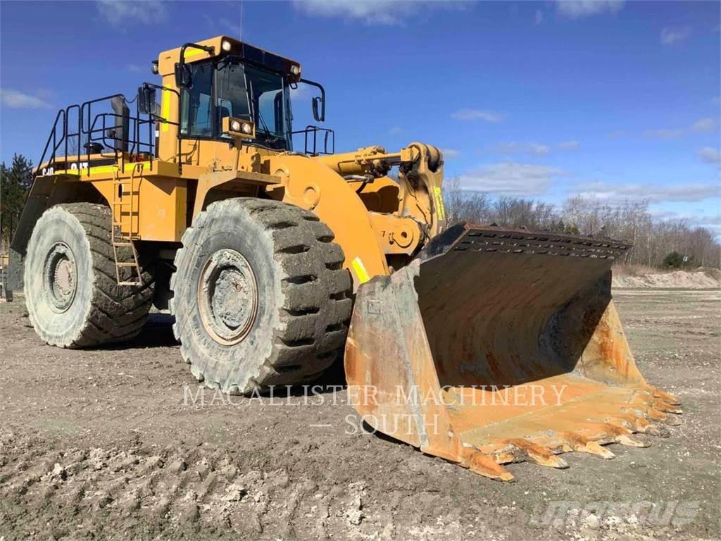 CAT 990 Фронтальні навантажувачі