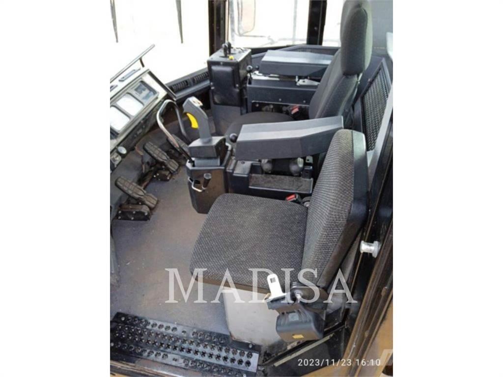 CAT 992 K Фронтальні навантажувачі