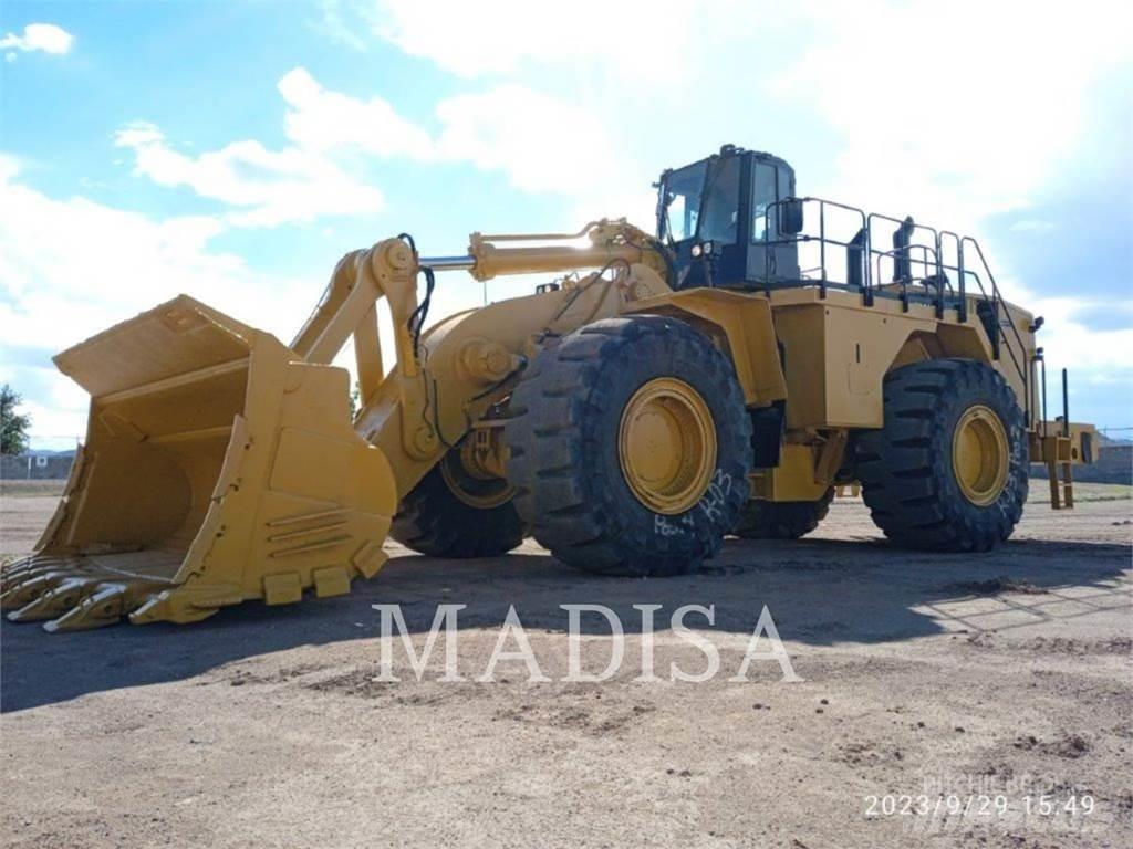 CAT 992K Фронтальні навантажувачі