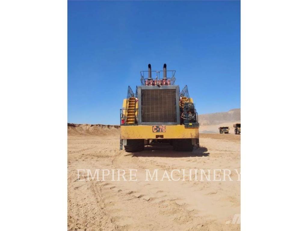 CAT 994H Фронтальні навантажувачі